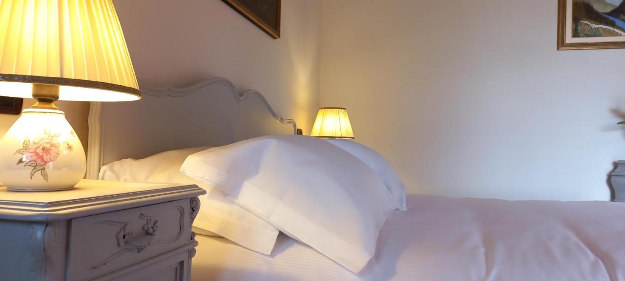 Domus Antiqua Bed & Breakfast Spello Bagian luar foto
