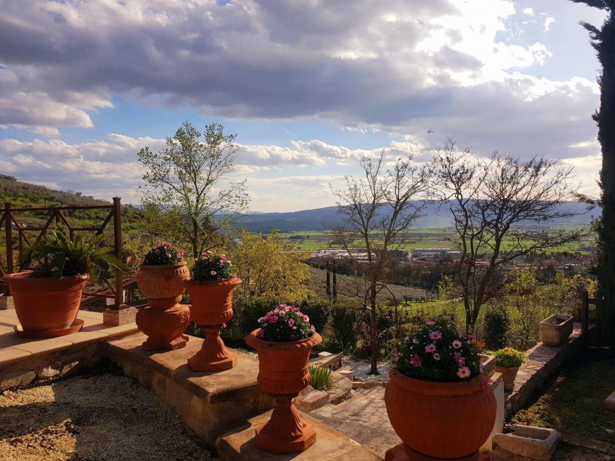 Domus Antiqua Bed & Breakfast Spello Bagian luar foto